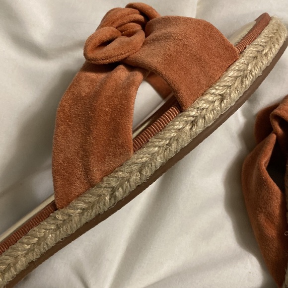 New! Trinidad knotted VICI slide sandals - Picture 6 of 6